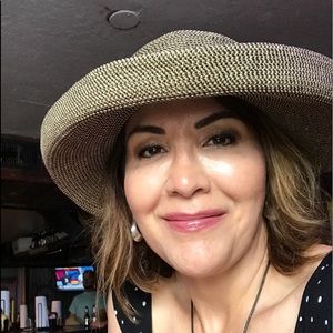 Meet your Posher, Maggie